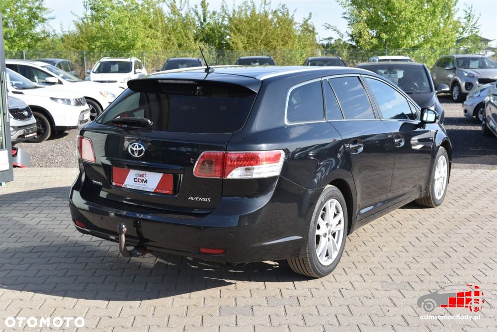 Toyota Avensis 1.8 Business Edition - 9