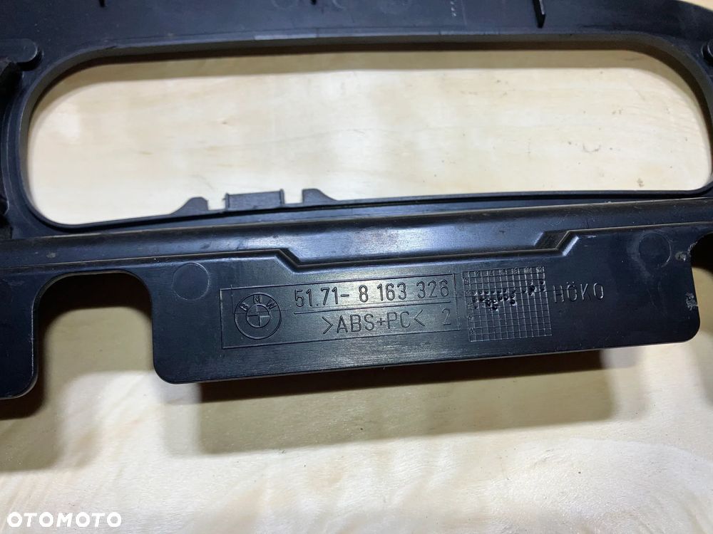 OSŁONY TYLNE BMW E36 CABRIO CZARNE OPARCIA KANAPY ZAGŁOWKÓW 8163324 8163325 8163326 OSŁONA MASKOWNICA ZAŚLEPKA PASA BEZPIECZEŃSTWA - 12