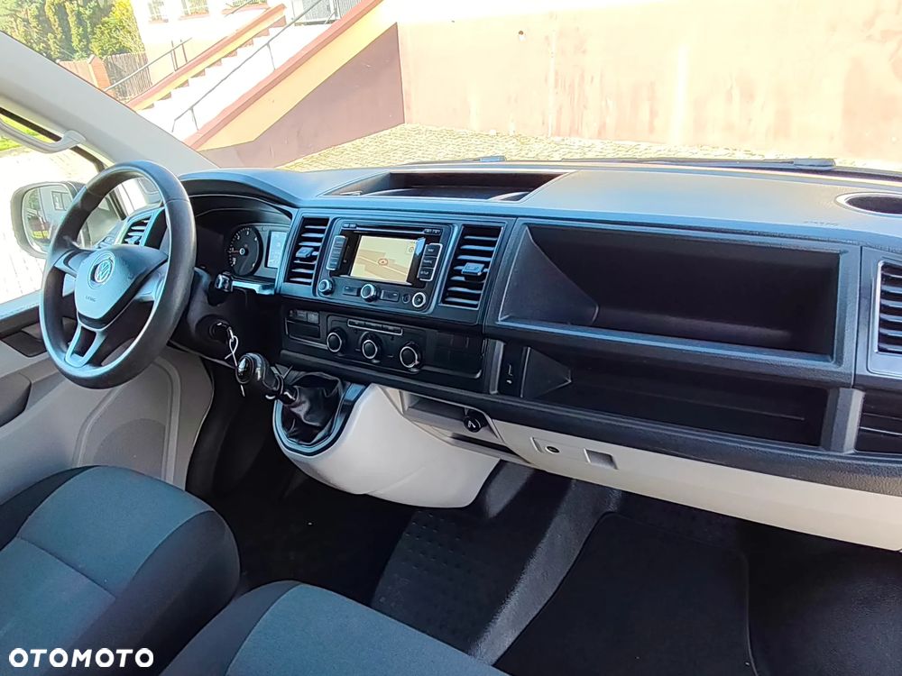 Volkswagen Transporter - 17