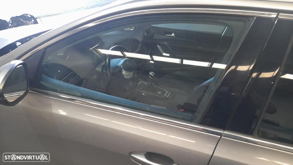Vidro porta frente esquerda PEUGEOT 308 SW II - 1