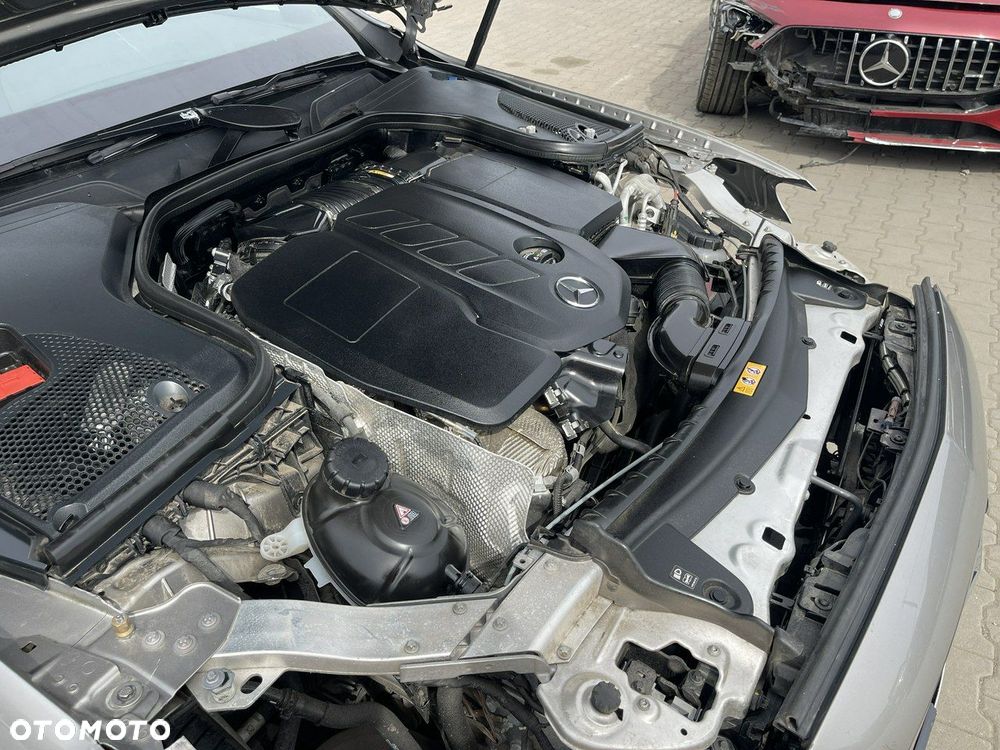 Mercedes-Benz Klasa E - 14