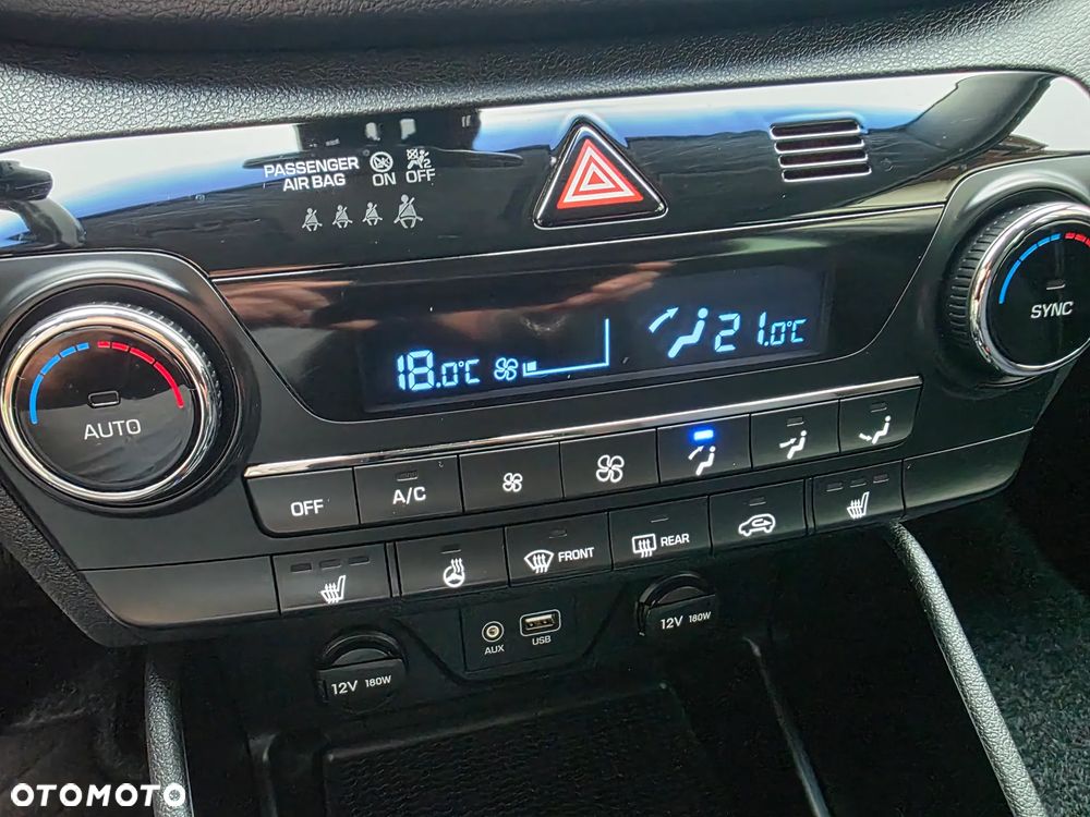 Hyundai Tucson - 32