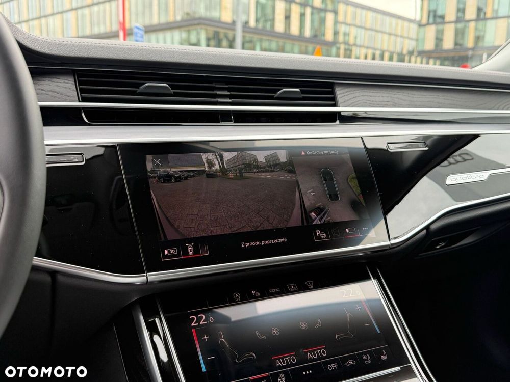 Audi A8 - 26