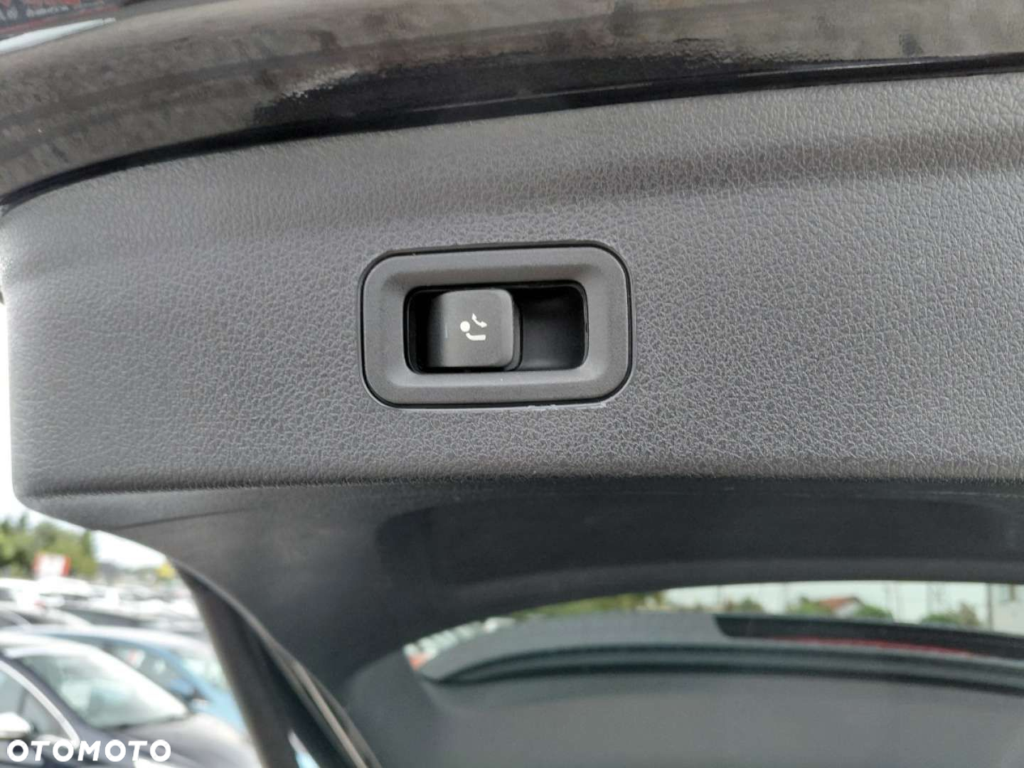 Mercedes-Benz GLE - 27