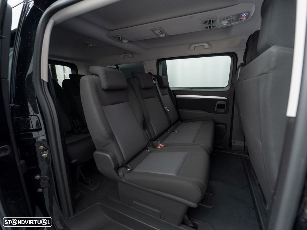 Peugeot Traveller - 27