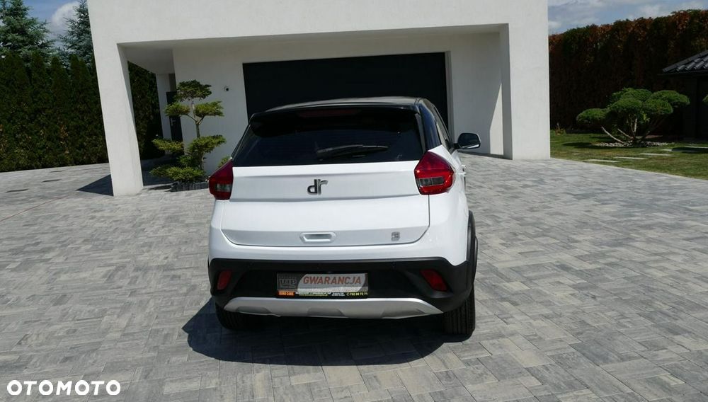 Volkswagen T-Roc - 14