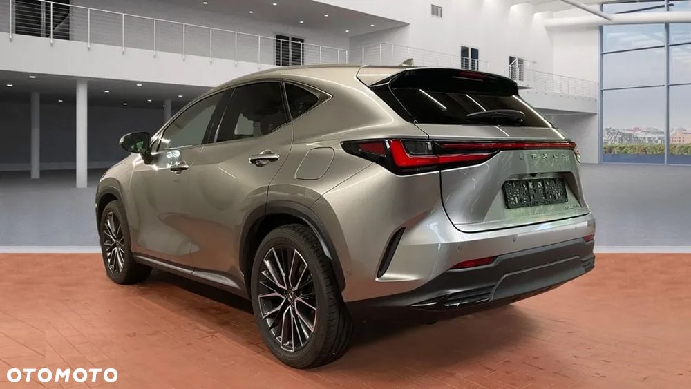 Lexus NX - 2