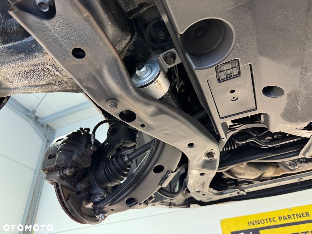 Subaru Forester 2.5 XT LUN - 32