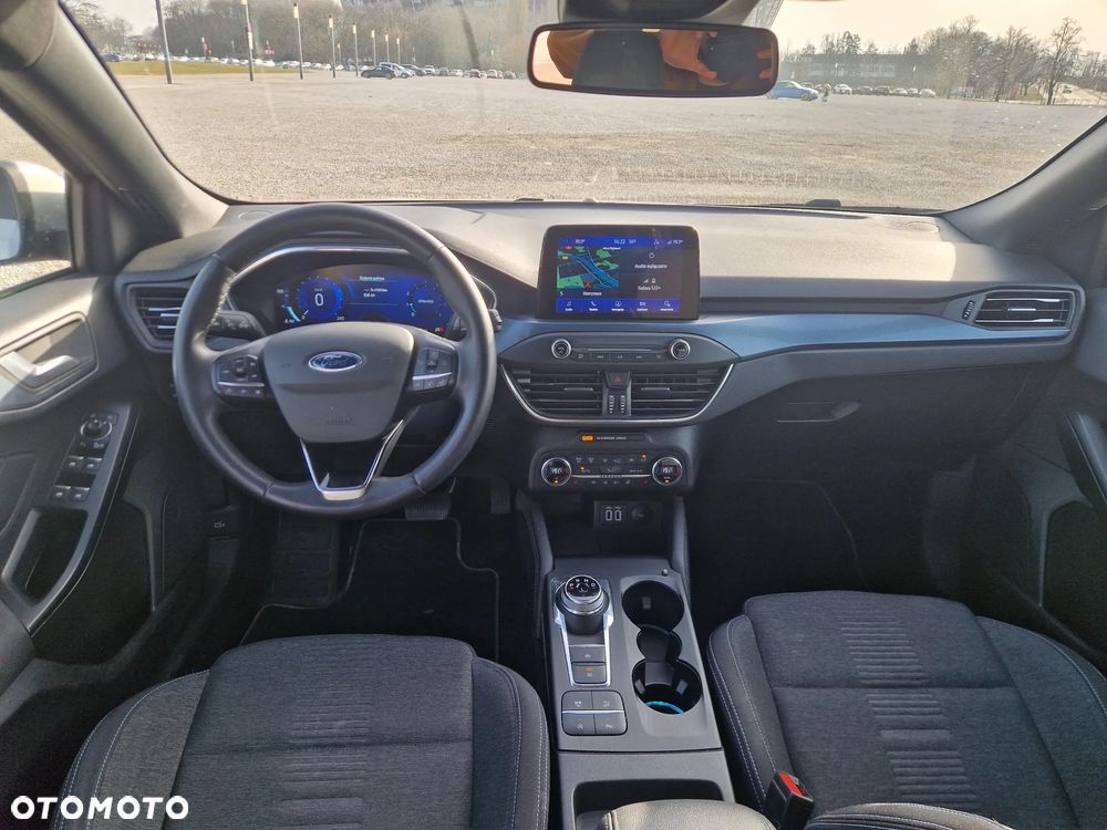Ford Focus 1.5 EcoBoost Active X - 5