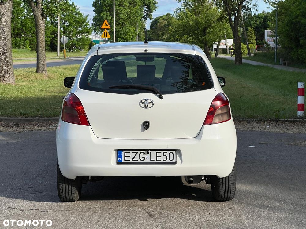 Toyota Yaris 1.4 D-4D Edition - 4