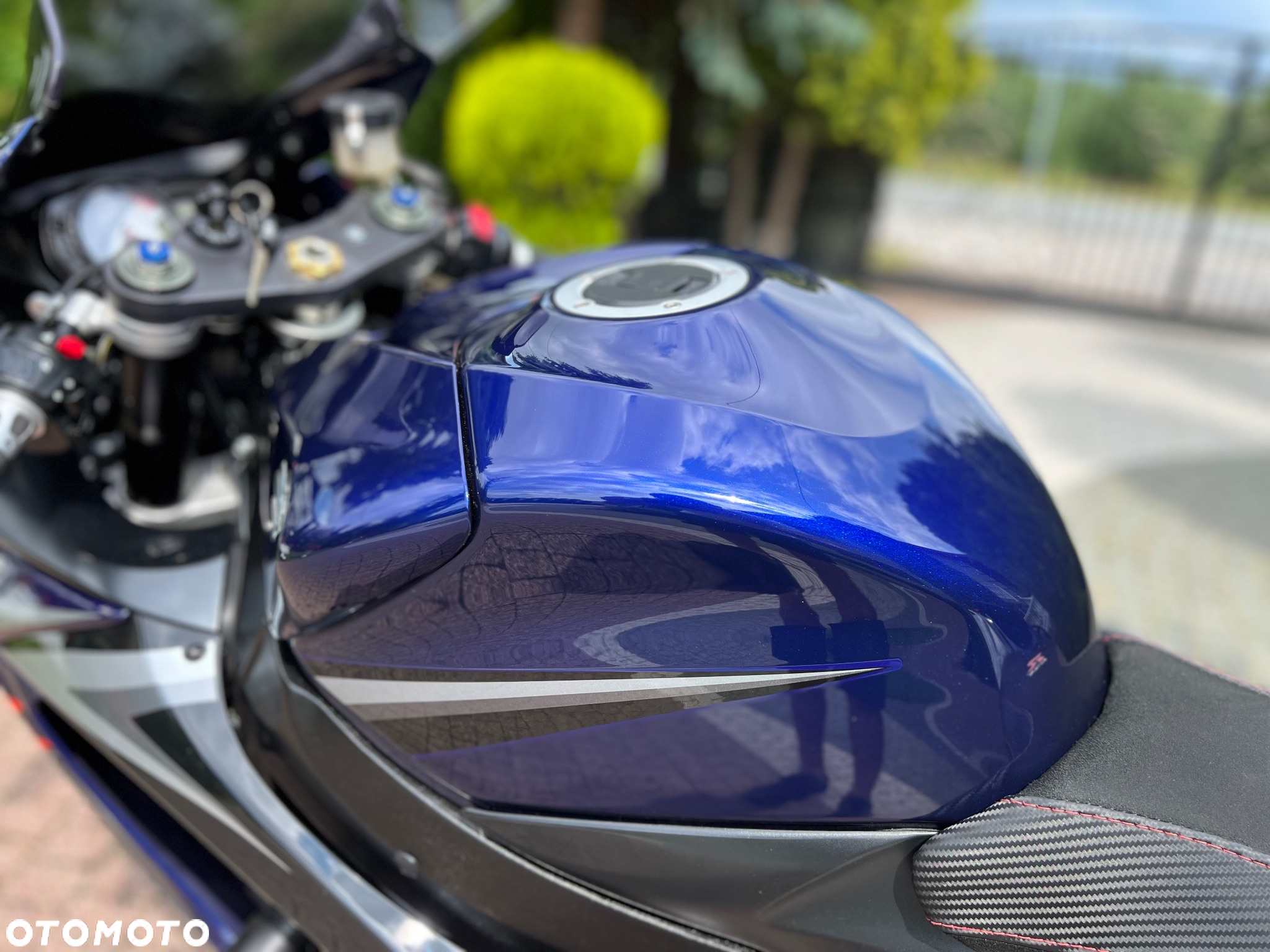 Suzuki GSX-R - 30