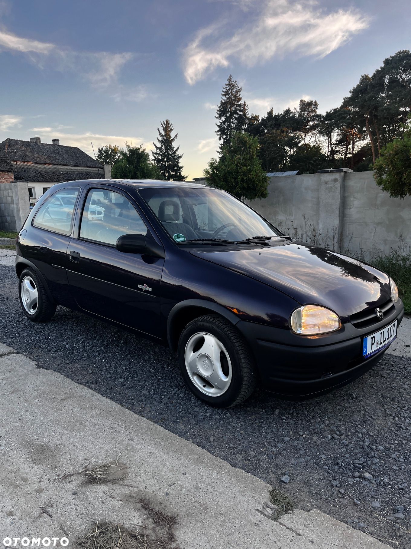 Opel Corsa - 1