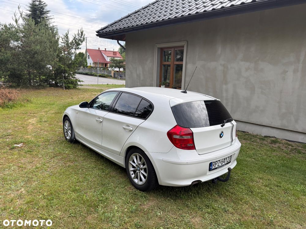 BMW Seria 1 118i - 16