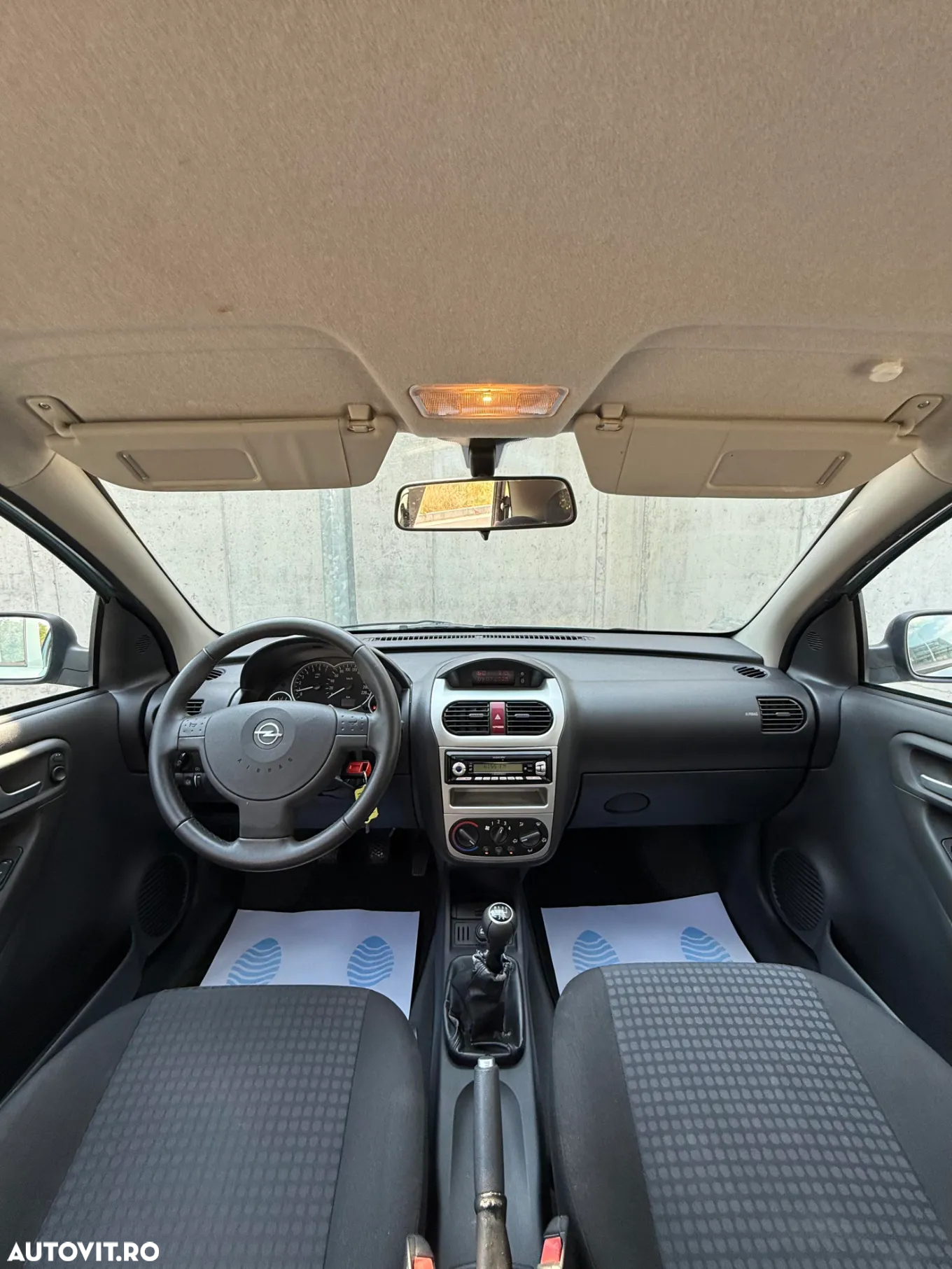 Opel Corsa 1.0 12V Enjoy mit Style Paket - 17