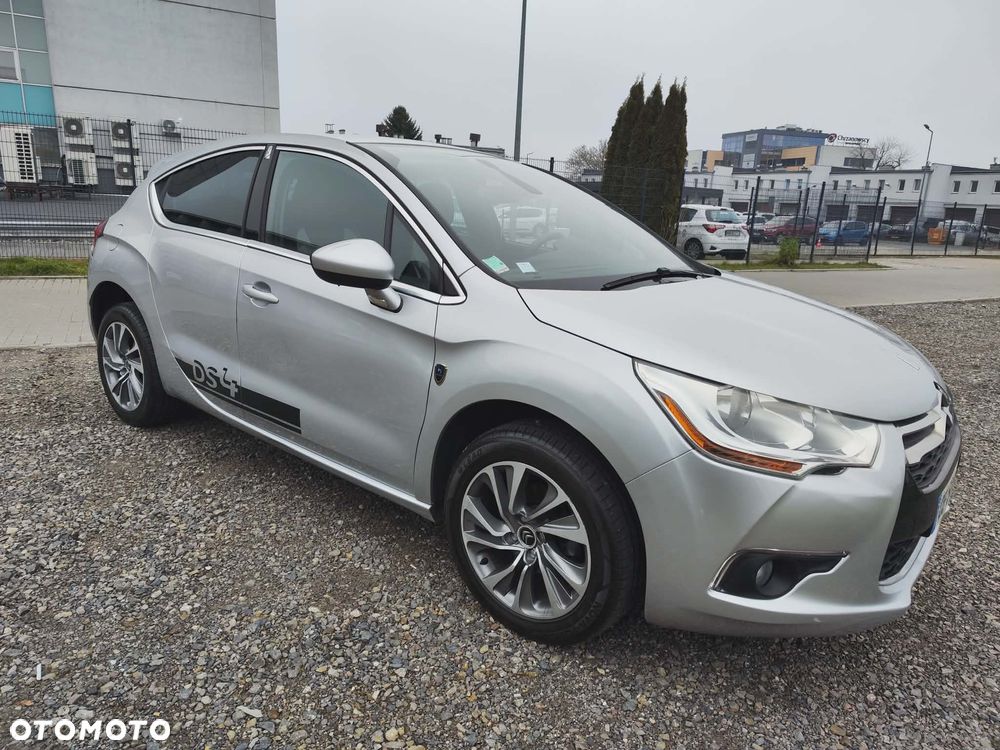 Citroën DS4 BlueHDi 120 Urban Show - 2