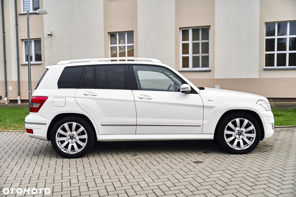 Mercedes-Benz GLK 220 CDI DPF BlueEFFICIENCY 7G-TRONIC - 15