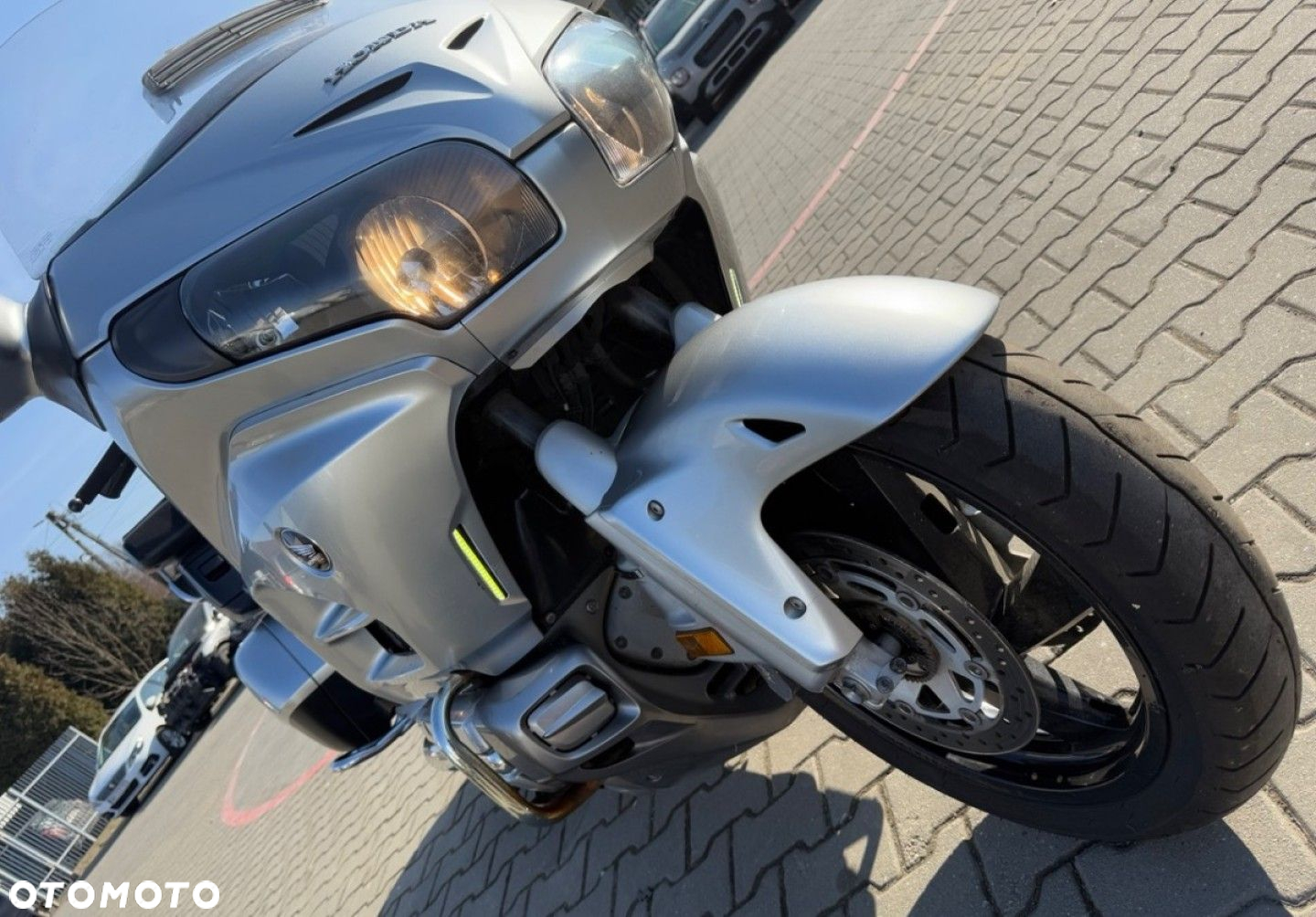Honda GL - 10