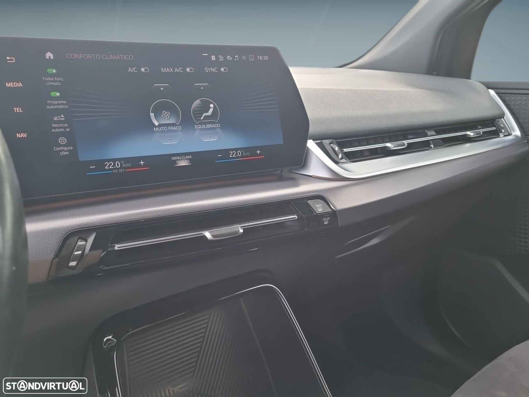 BMW 225xe Active Tourer e xDrive Pack Desportivo M - 30