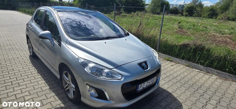 Peugeot 308 1.6 HDi Premium - 2