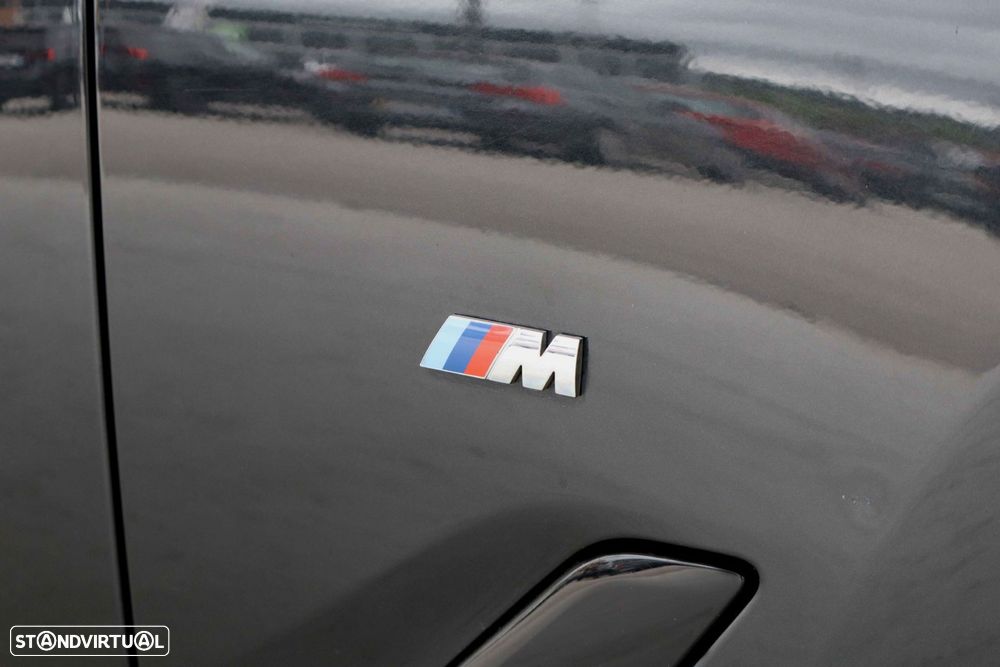 BMW 520 d Pack Desportivo M Auto - 36