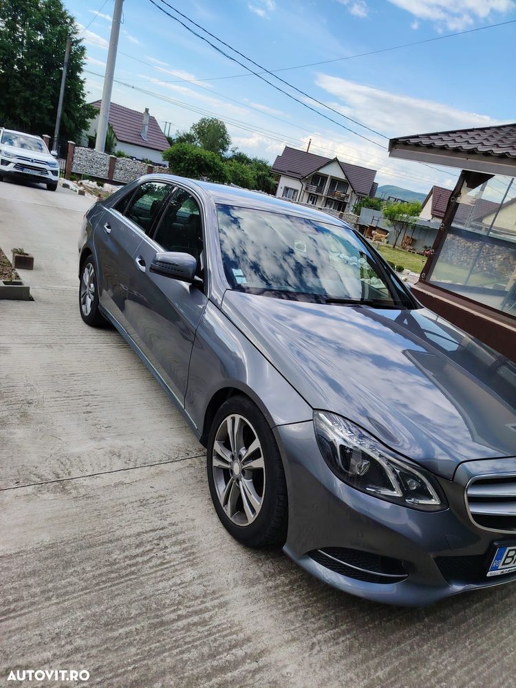 Mercedes-Benz E 220 BlueTEC 4MATIC - 3