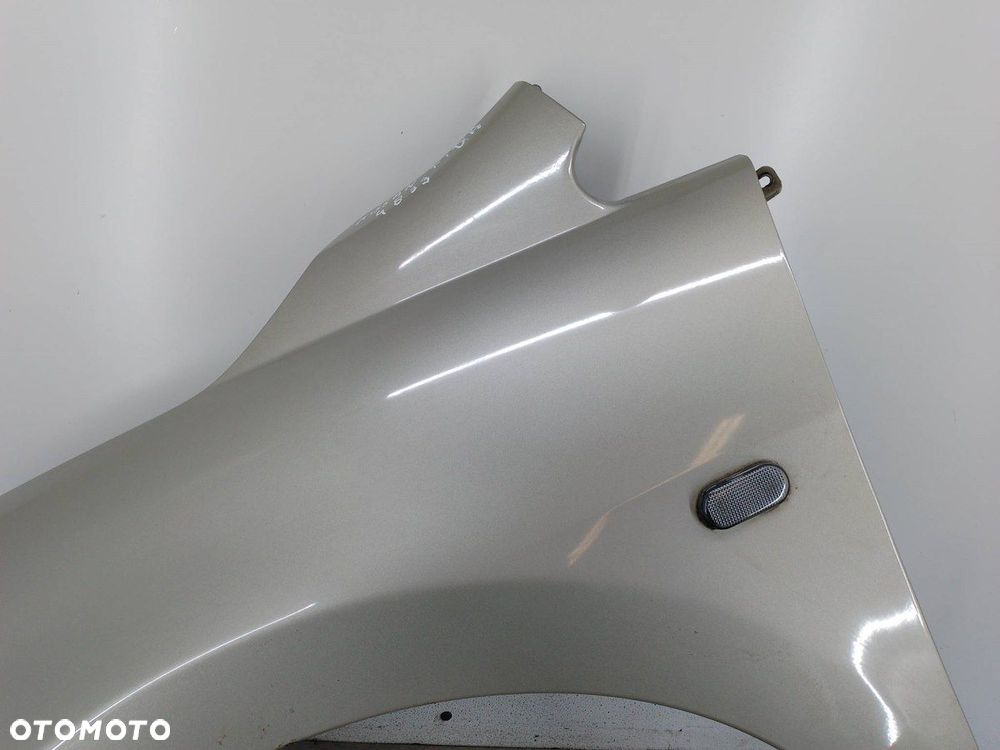 BŁOTNIK LEWY PRZÓD NISSAN TIIDA K32 - 6