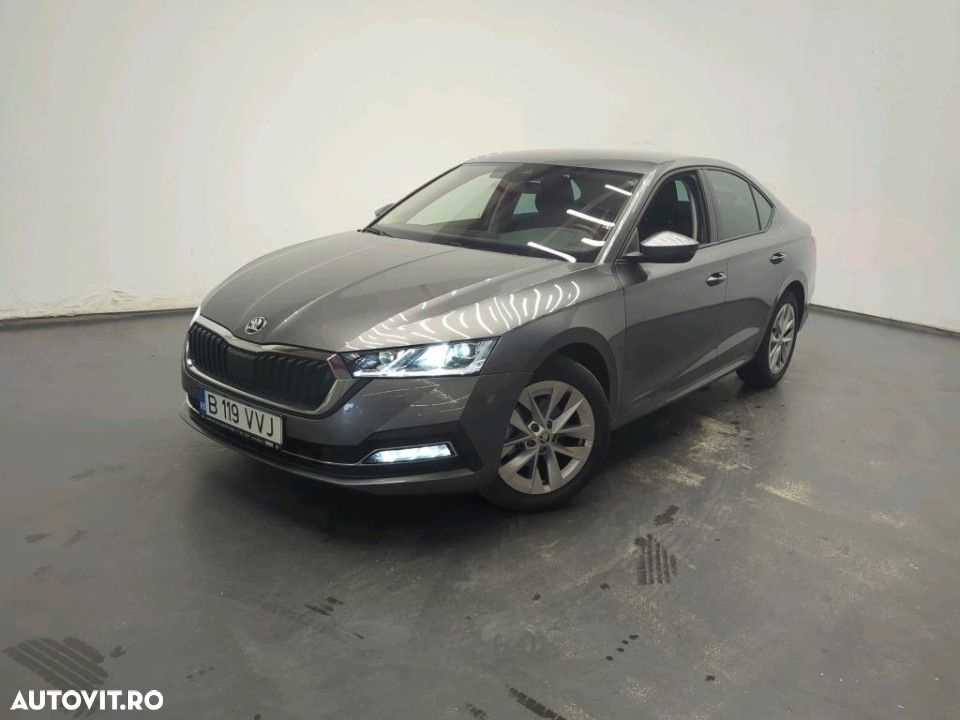 Skoda Octavia 2.0 TDI DSG Style - 1
