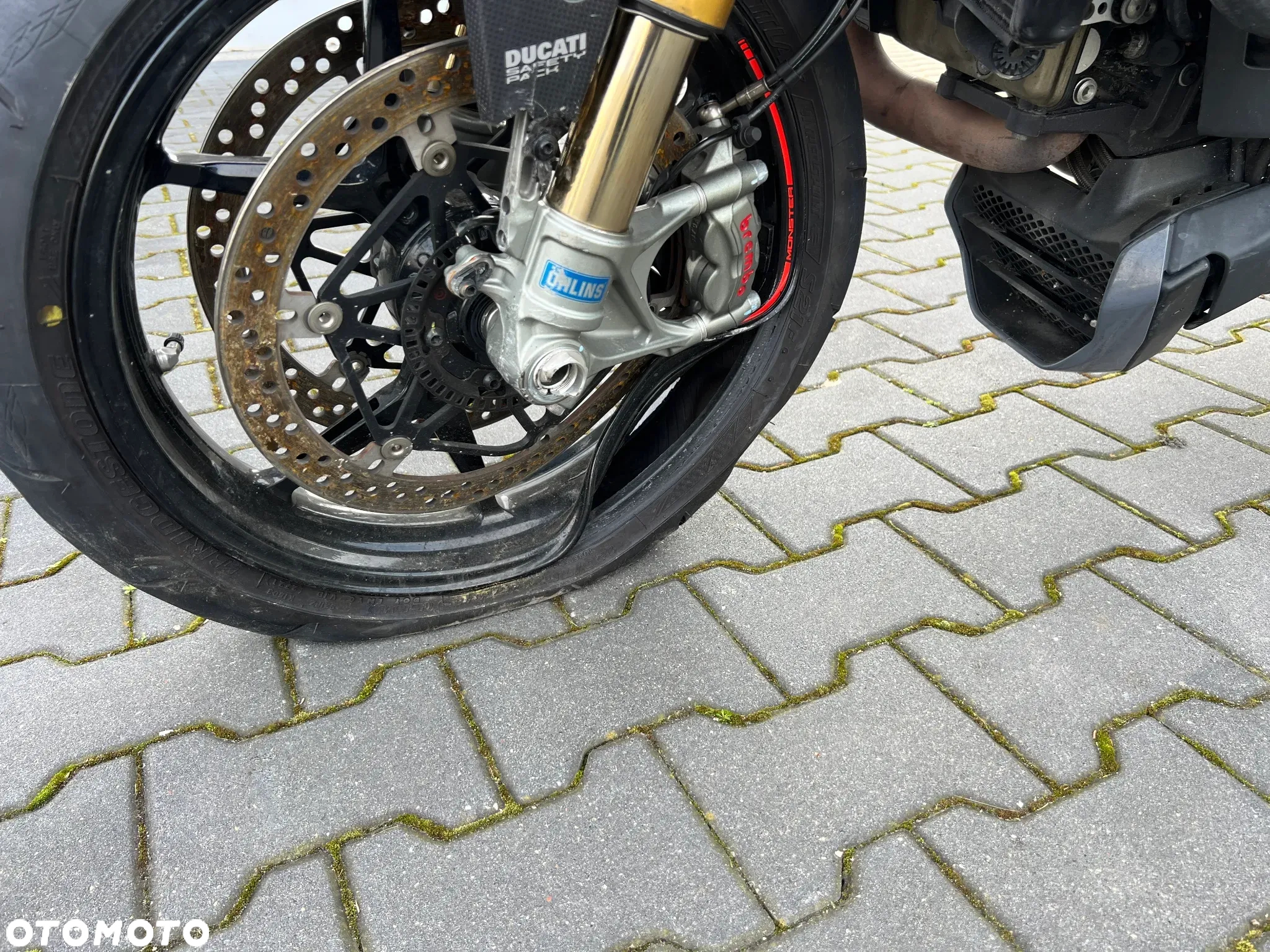 Ducati Monster - 19