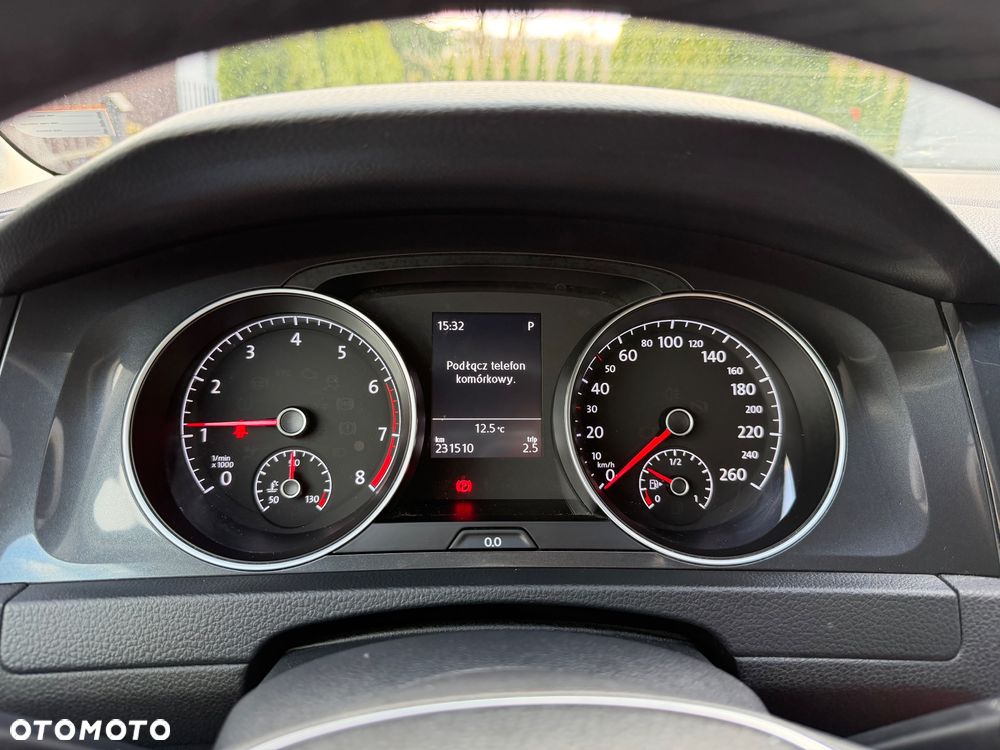 Volkswagen Golf 1.5 TSI BlueMotion ACT DSG Highline - 18