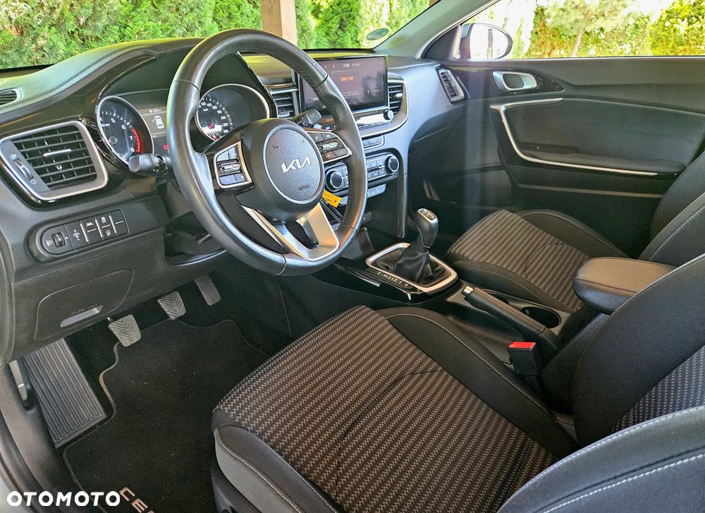 Kia Ceed - 18