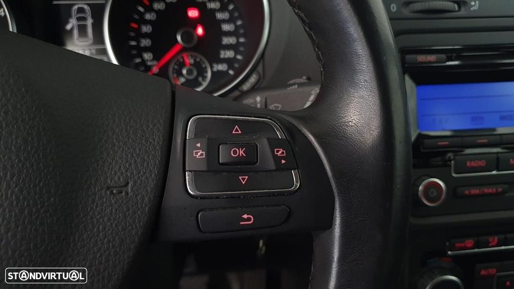 VW Golf 1.6 TDi Confortline - 27