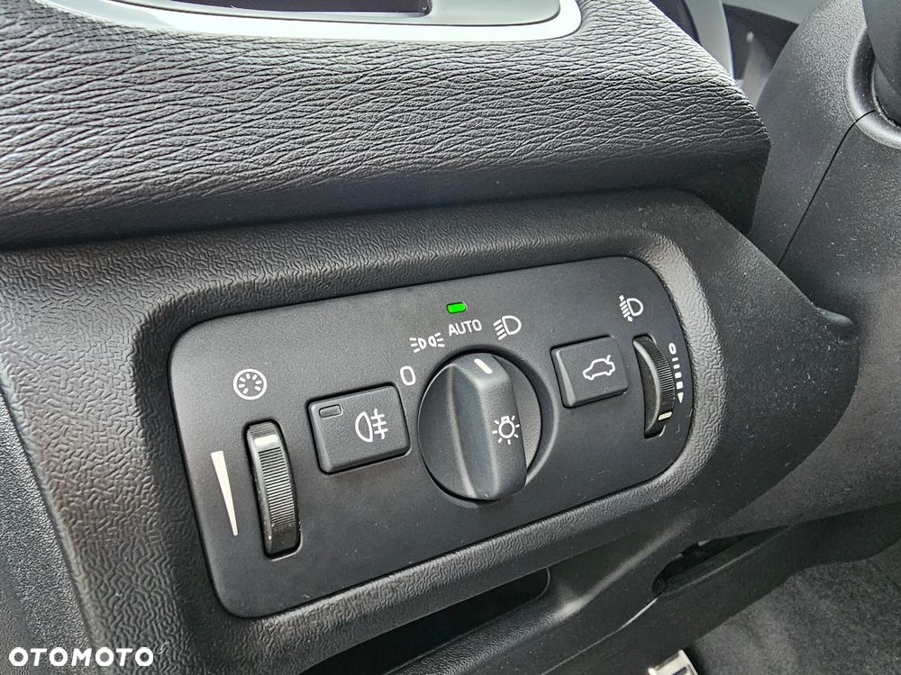 Volvo V40 D2 RDesign - 24