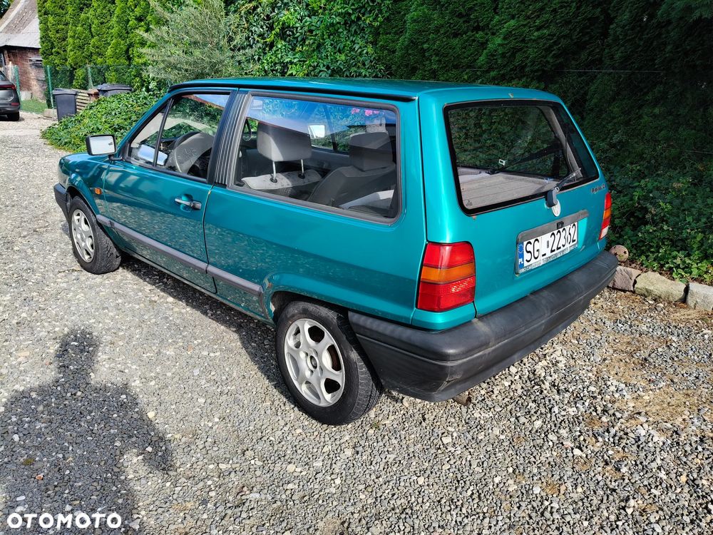 Volkswagen Polo 1.0 CL - 4