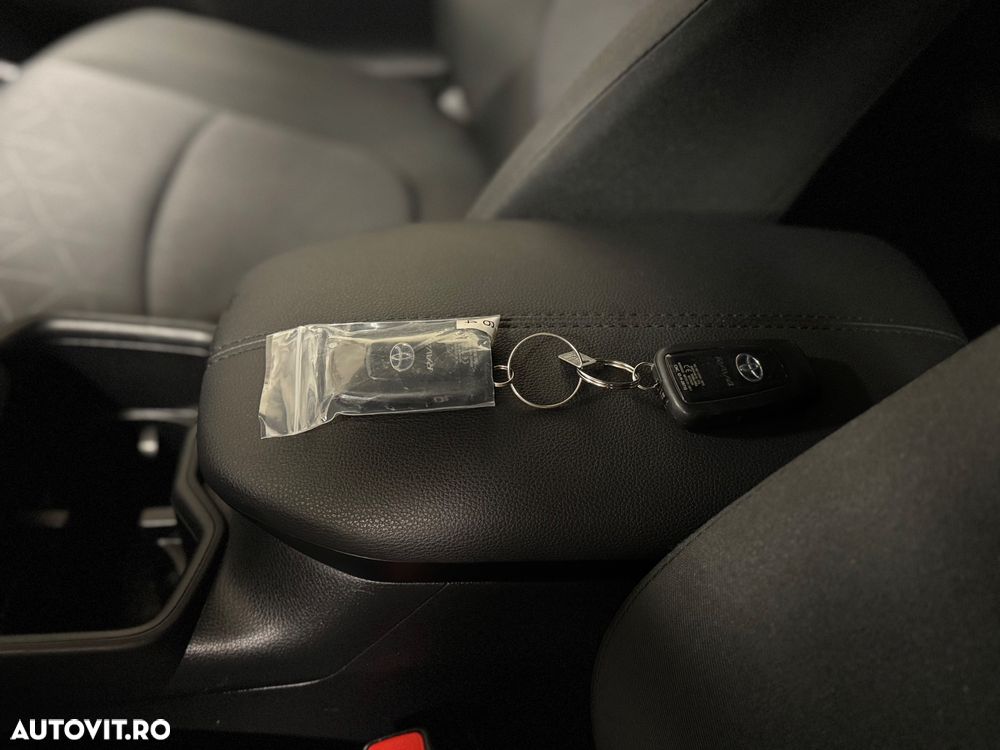 Toyota RAV4 2.5 4x4 Style Selection - 18