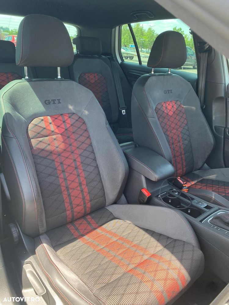 Volkswagen Golf GTI TCR 2.0 TSI OPF DSG - 19