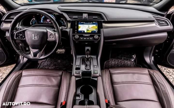 Honda Civic 1.0 i-VTEC Turbo CVT Executive Premium - 12