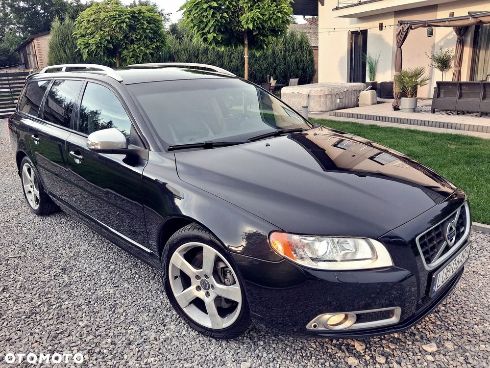 Volvo V70 2.0T Powershift RDesign - 1