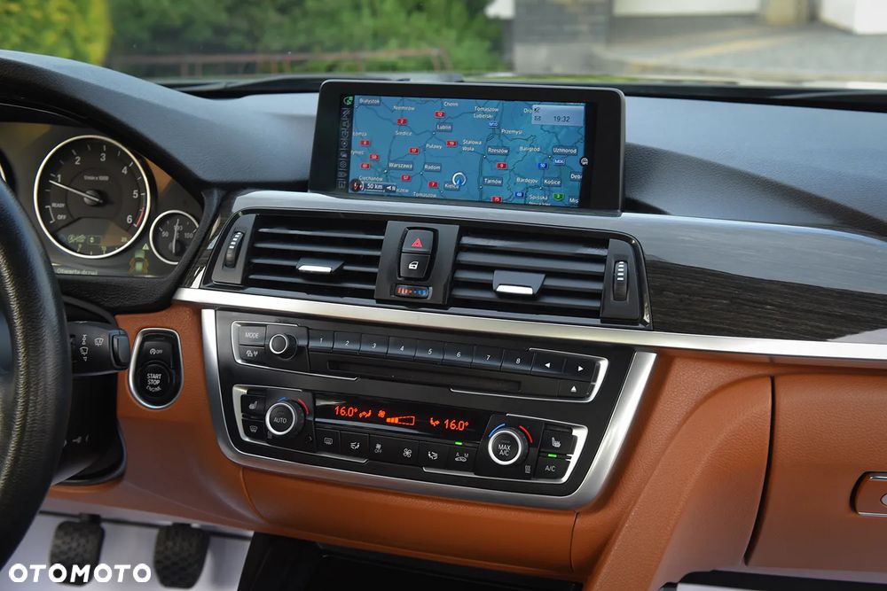 BMW Seria 3 318d Luxury Line - 5
