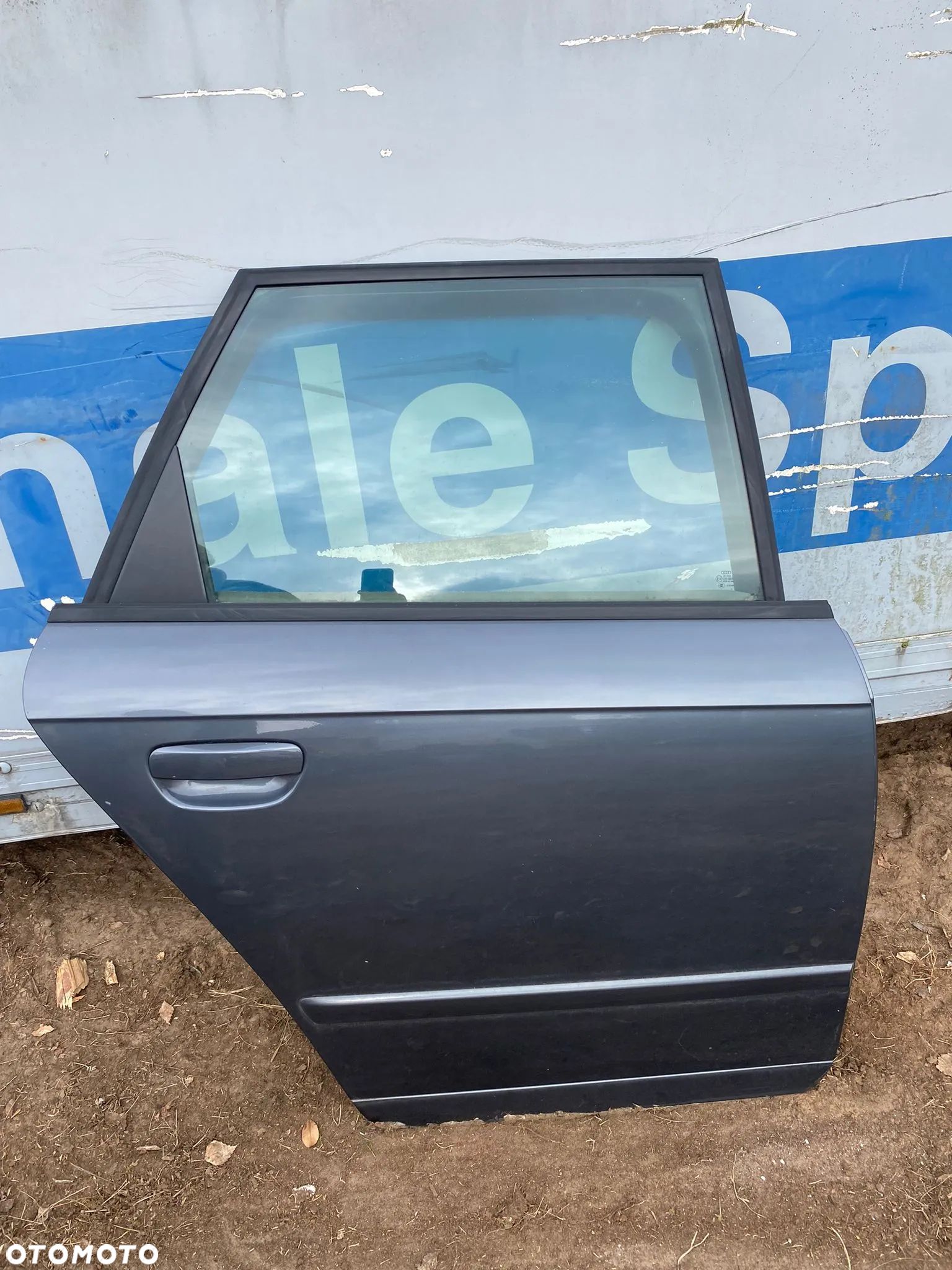 Drzwi prawy tył audi a4 b7 kombi siwe szare - 1