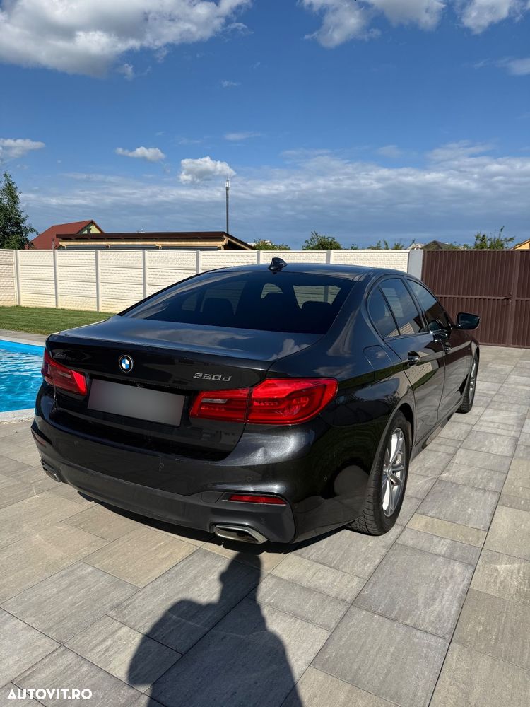 BMW Seria 5 520d xDrive Aut. M Sport Edition - 4