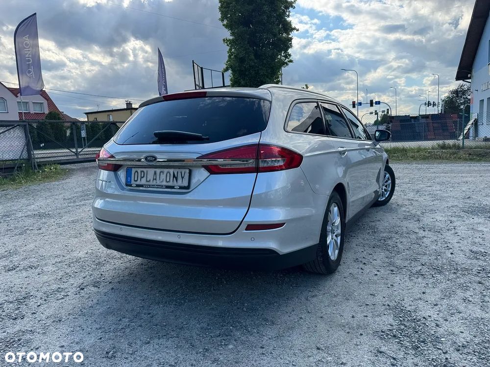 Ford Mondeo - 12