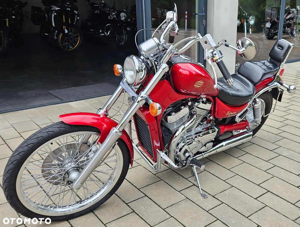Suzuki VS - 1