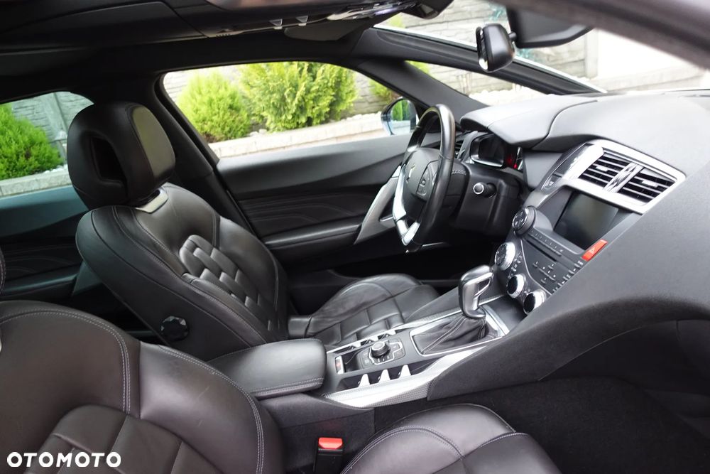 Citroën DS5 BlueHDi 180 SportChic - 20