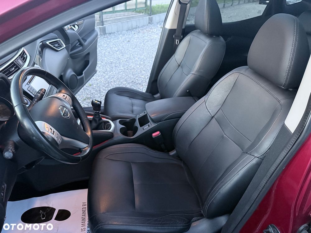 Nissan Qashqai 1.6 dCi Tekna S&S - 31