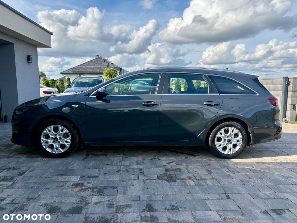 Kia Ceed 1.5 T-GDI M - 6