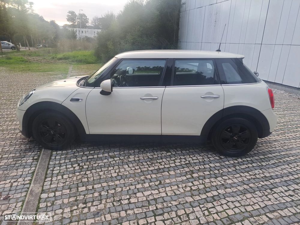 MINI 5 Portas One D - 13