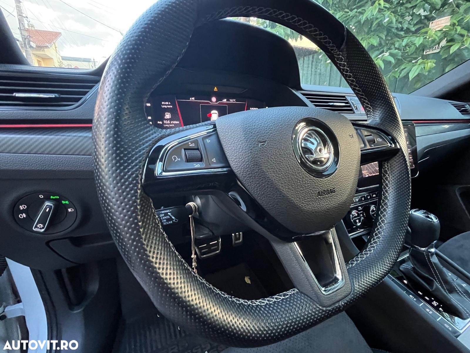 Skoda Superb 2.0 TSI 4X4 DSG Sportline - 10