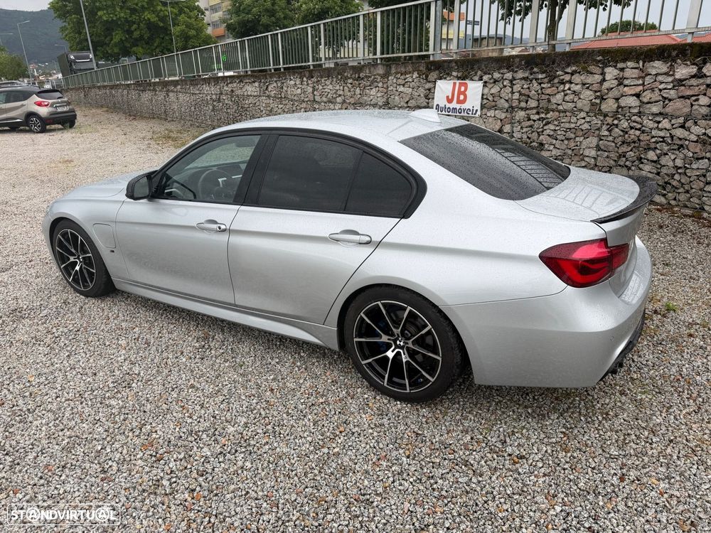 BMW 330 e iPerformance Pack M - 4