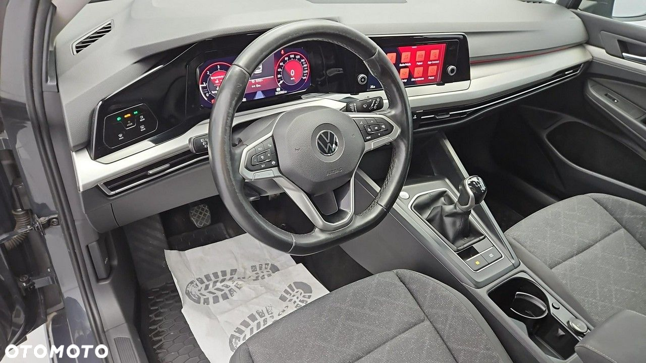 Volkswagen Golf VIII 2.0 TDI Life - 9