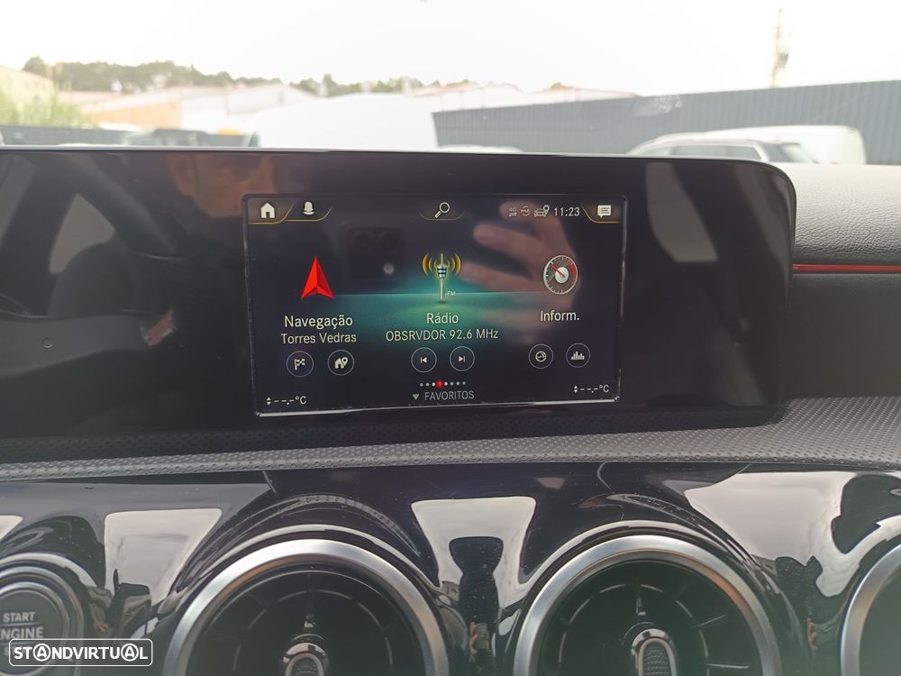 Mercedes-Benz A 200 AMG Line - 22